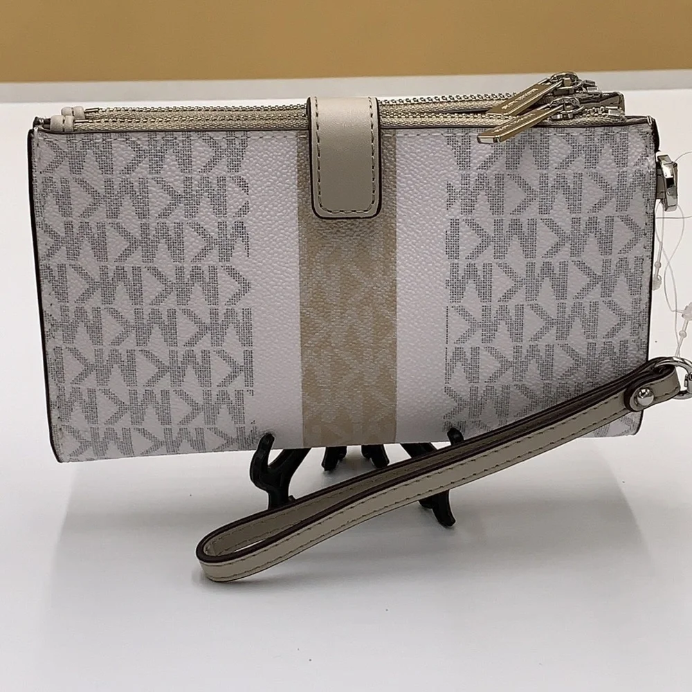 MICHAEL KORS LARGE DOUBLE ZIP WRISTLET LIGHT SAND MULTI COLOR